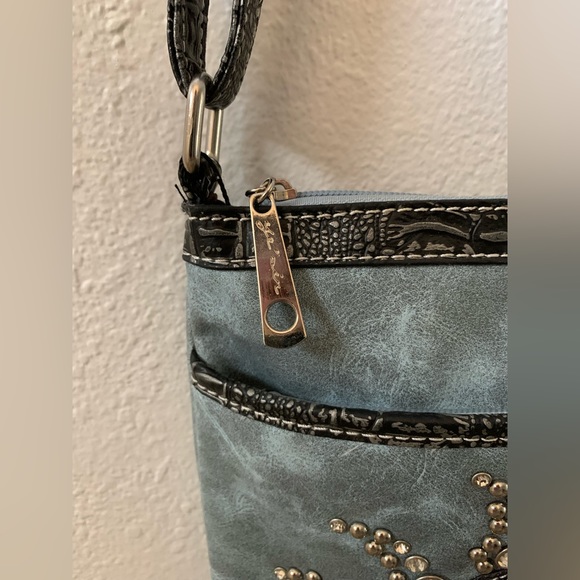 Purse - Picture 10 of 11